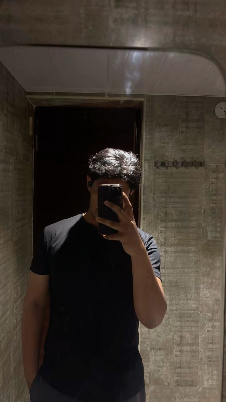 Remera Slim Fit detalle